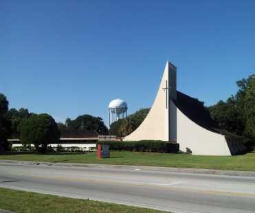 Grace Lutheran Church, Clearwater