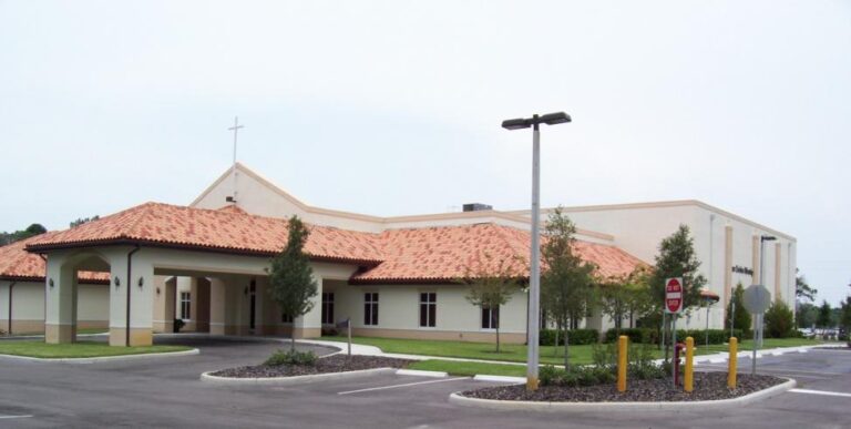 Grace Christian Fellowship, Largo